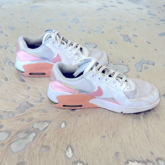 Multi colored cool toned Nike Air Max girls size 4.5 - Picture 2 of 5